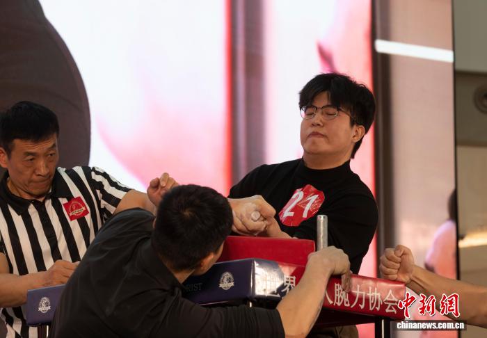 2025全国腕力邀请赛银川开赛 23省选手齐聚竞技