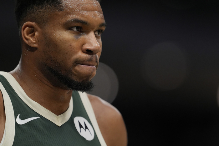 勇士休赛期引援计划曝光：库里或成詹姆斯、字