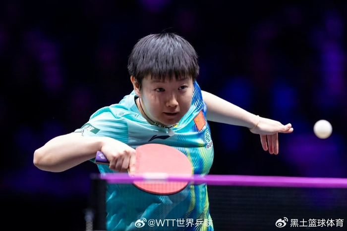 孙颖莎爆冷负于蒯曼无缘四强 国乒内部竞争引热