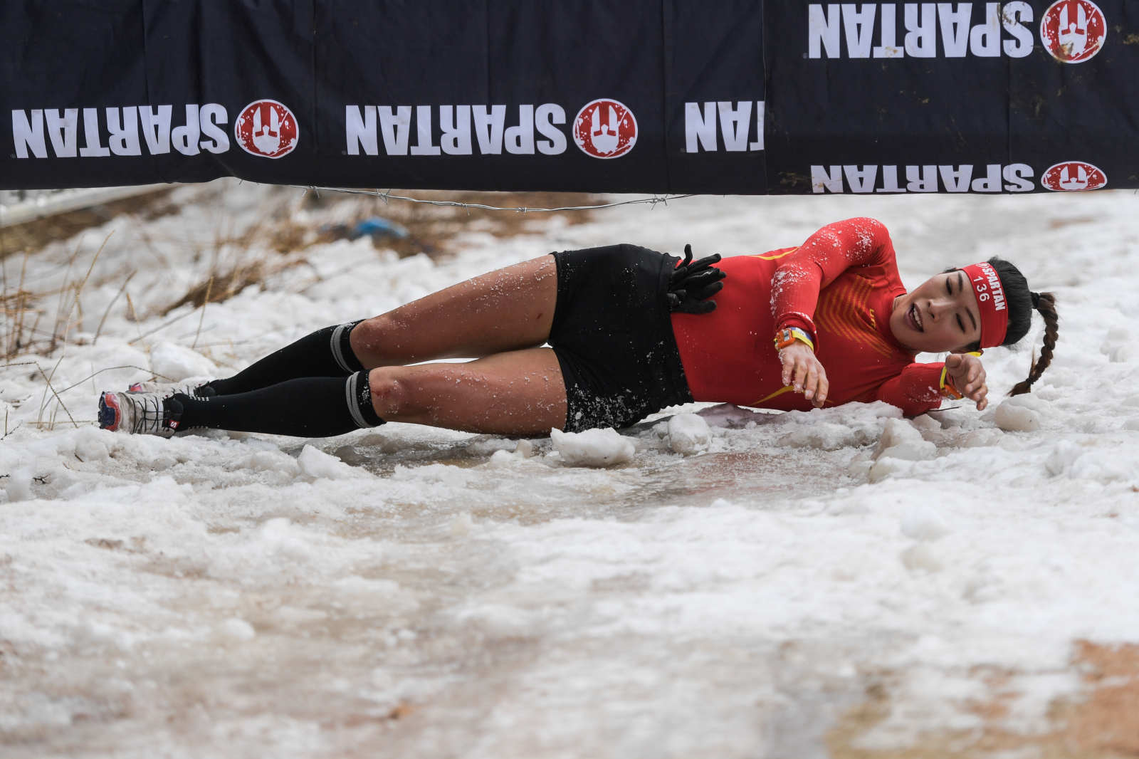 张家口云顶滑雪公园打响斯巴达勇士赛首站 王子