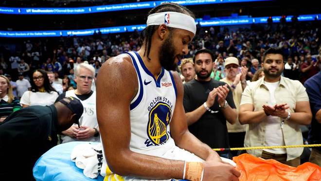 勇士前锋摩西·穆迪左膝重伤赛季报销，勇士队面