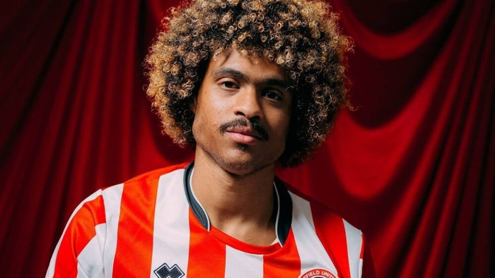 华裔球员陈达毅代表库拉索迎战国足引关注