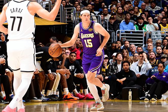 湖人末节爆发逆转篮网 里