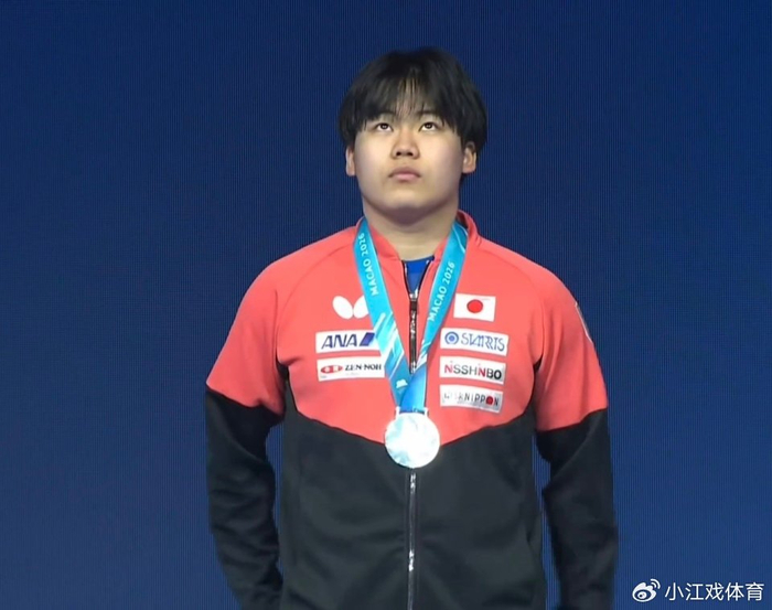 日本小将松岛辉空斩获世界杯银牌 冲击国乒新威