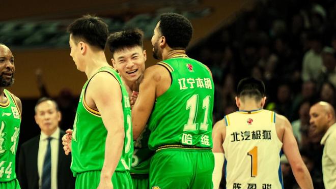 徐杰克星复出辽篮冲击三连胜 江苏稳居季后赛有